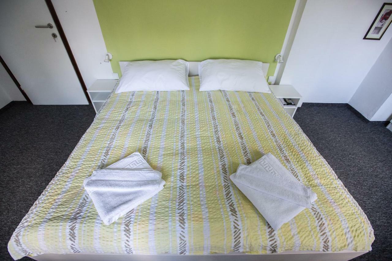 Asgard Guesthouse Josipdol Dış mekan fotoğraf