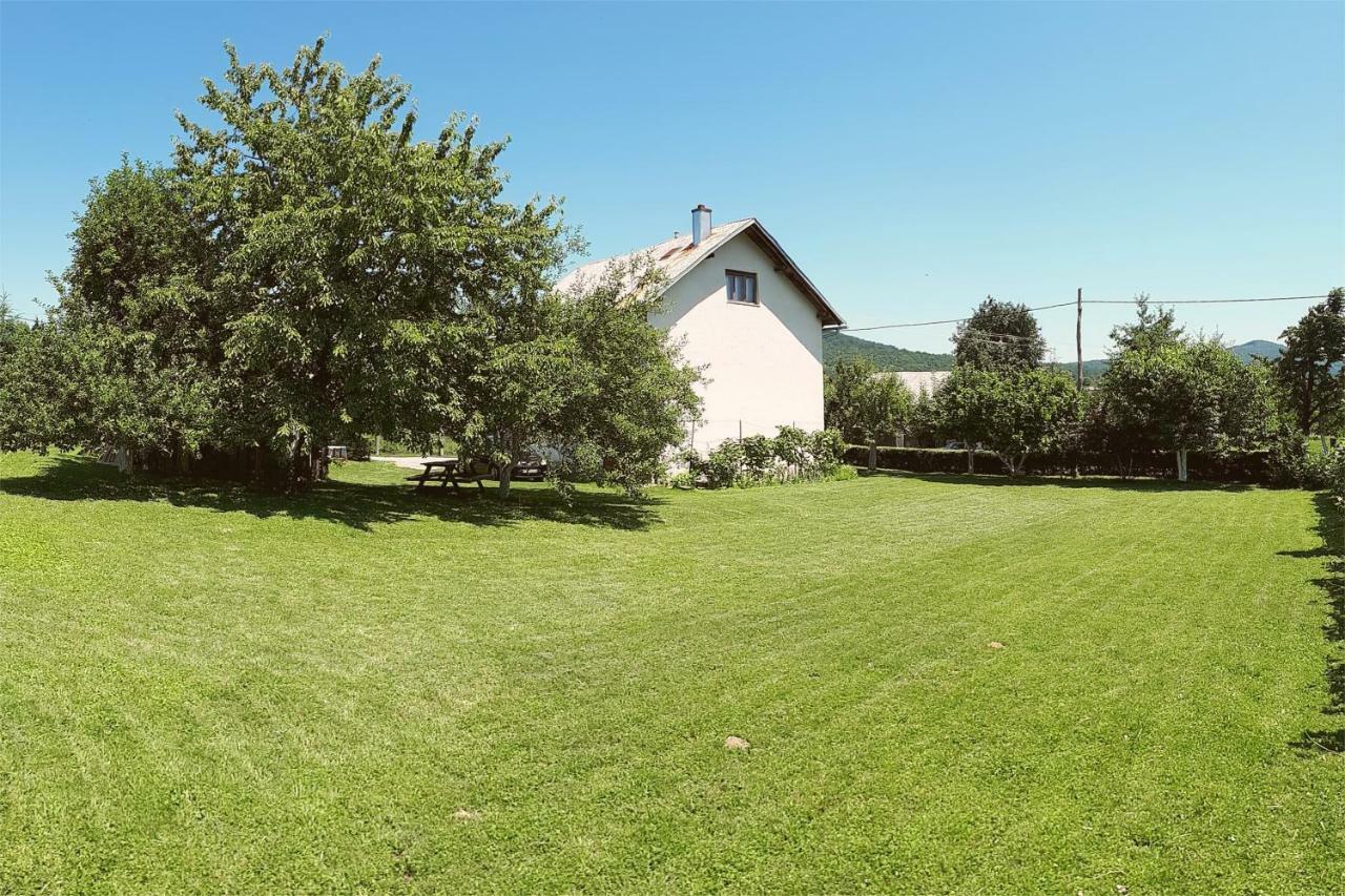 Asgard Guesthouse Josipdol Dış mekan fotoğraf